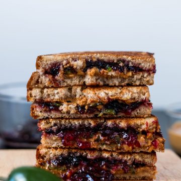 "Peanut Butter," Jelly and Jalapeño Sandwich | www.thenutfreevegan.net