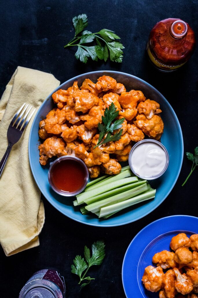 Easy and delicious Buffalo Cauliflower Bites vegan 