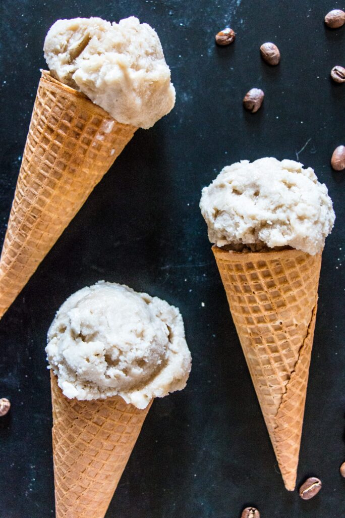 Vegan Coffee Ice Cream • It Doesn't Taste Like Chicken