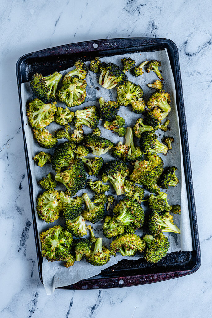Roasted Broccoli with Garlic Cooked