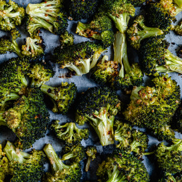 Roasted Broccoli with Garlic CLOSE
