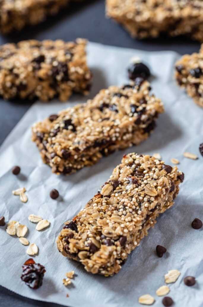 Chocolate Cherry Chia Granola Bars nutfreevegan