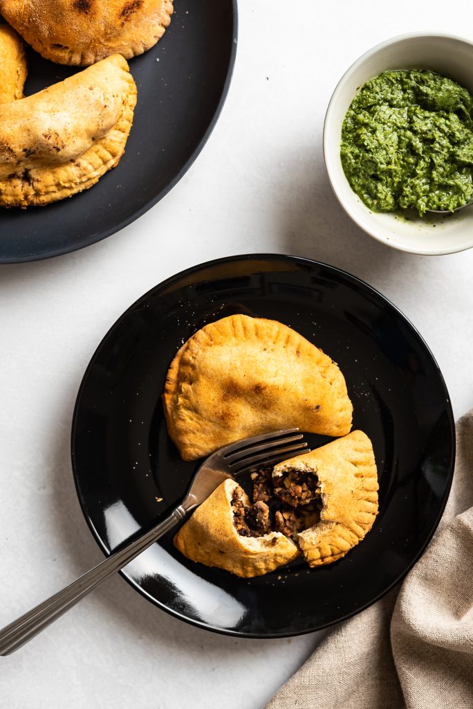 Jerk Tempeh Empanadas Nutfreevegan